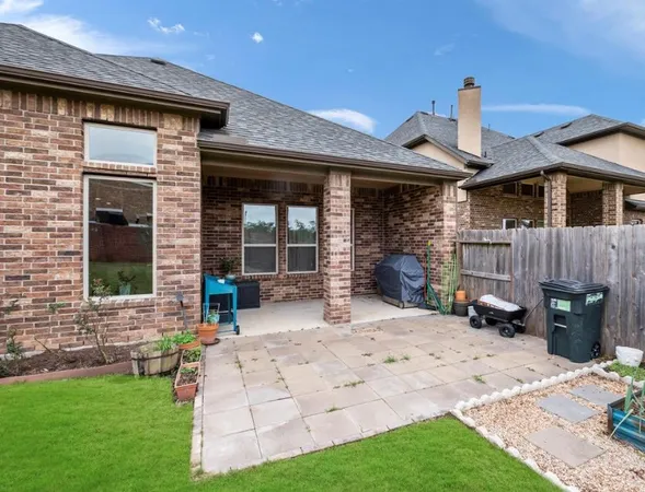 $3,350 | 5231 Pickford Grove Lane, Sugar Land, TX 77479