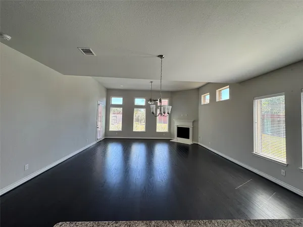 $3,350 | 5231 Pickford Grove Lane, Sugar Land, TX 77479