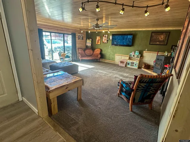 $260,000 | 6650 White Rock Drive, Casper, WY 82604