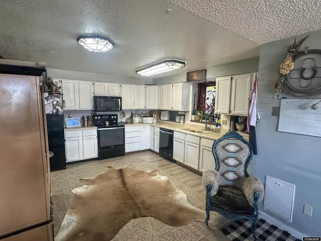 $260,000 | 6650 White Rock Drive, Casper, WY 82604