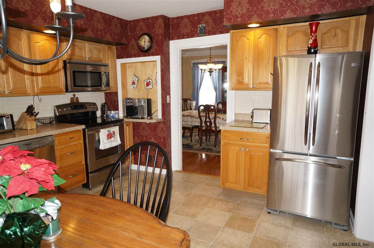 12 Roe Road Melrose, NY 12121 - Photo 13 of 25 Photo 13