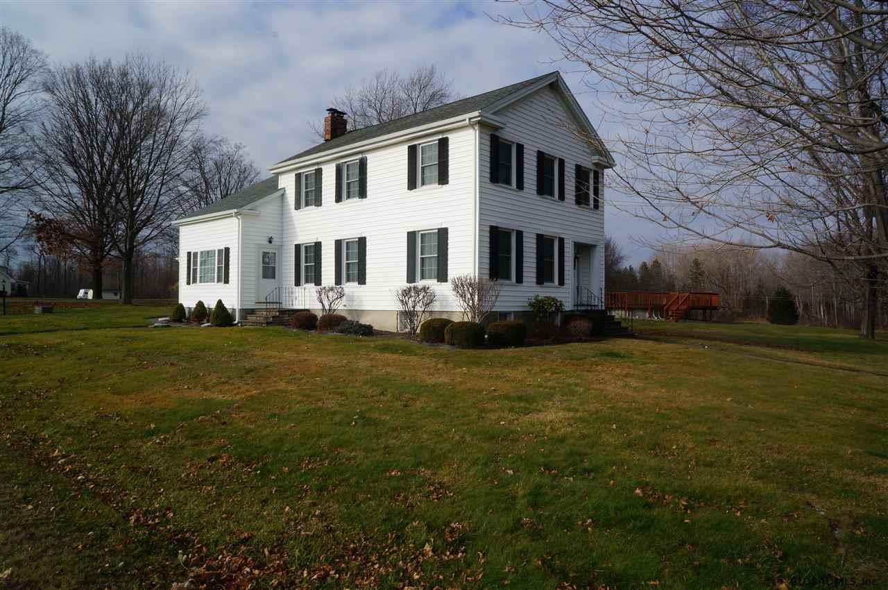 12 Roe Road Melrose, NY 12121 - Photo 2 of 25 Photo 2