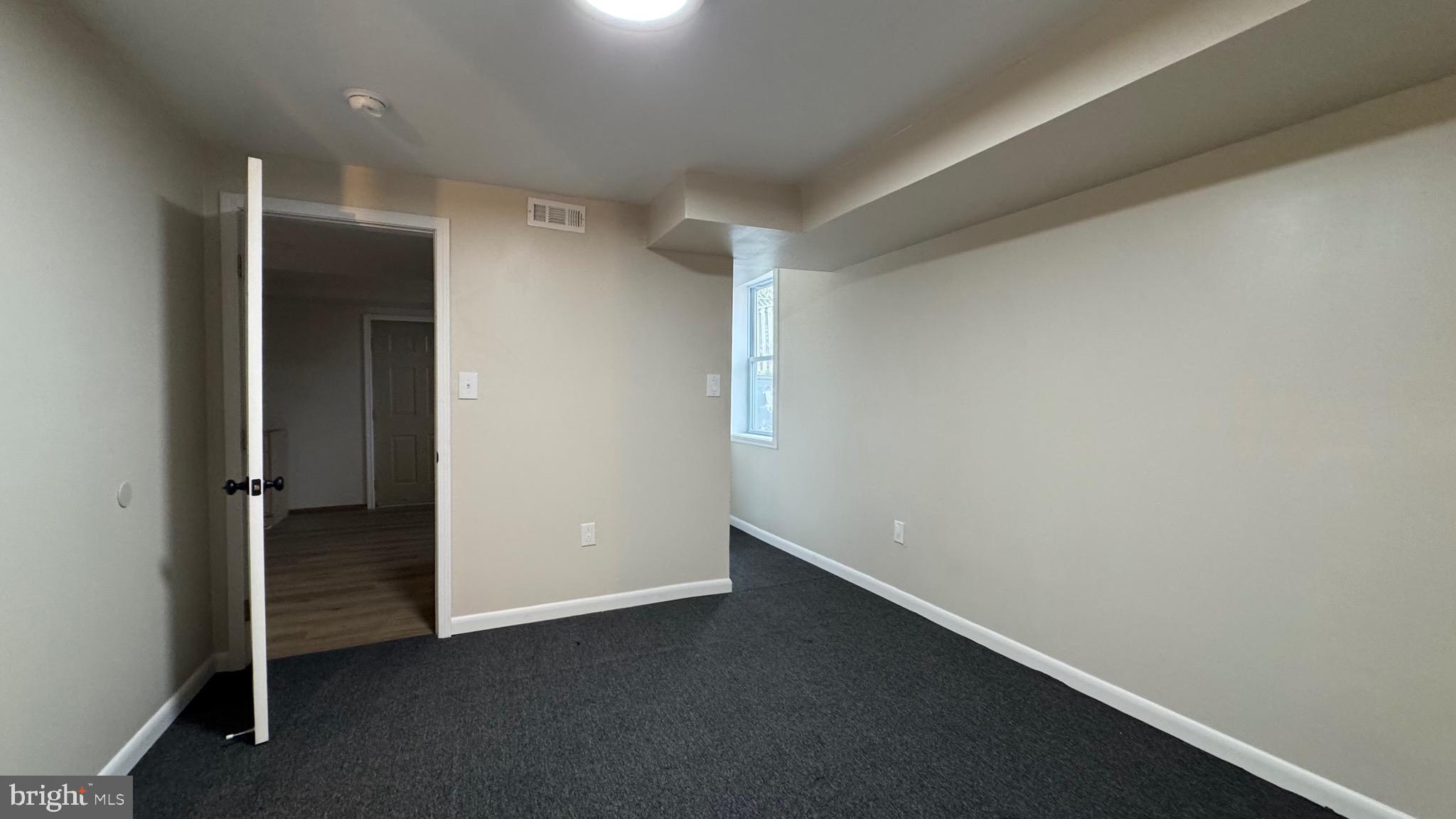 18817 Kerill Road Triangle, VA 22172 - Photo 21 of 23 an empty room with closet