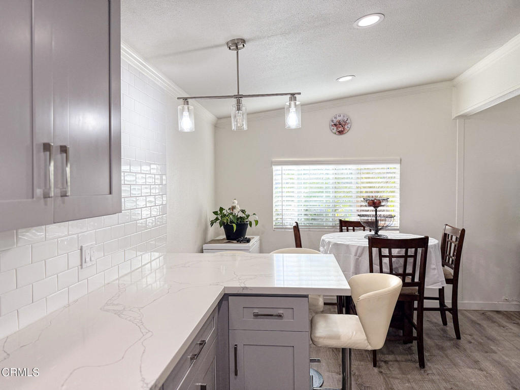 a view of a kitchen area