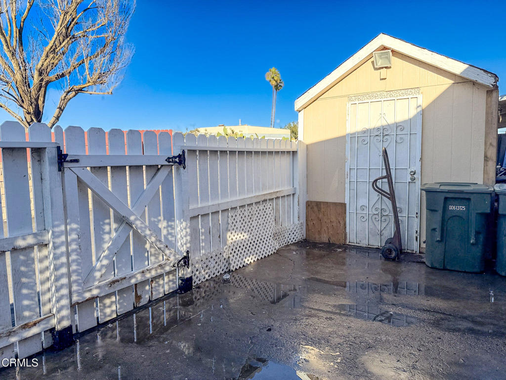 4108 Ranchita Lane Oxnard, CA 93033 - Photo 19 of 19 a view of a house with wooden stairs