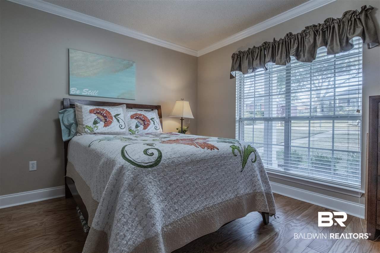 7311 Cheryl Court Mobile, AL 36695 - Photo 41 of 46 Guest Bedroom