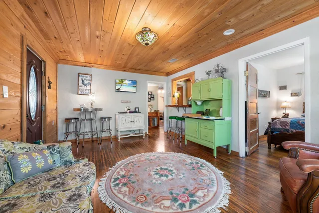 $365,000 | 151 Northeast 838th Street, Old Town, FL 32680