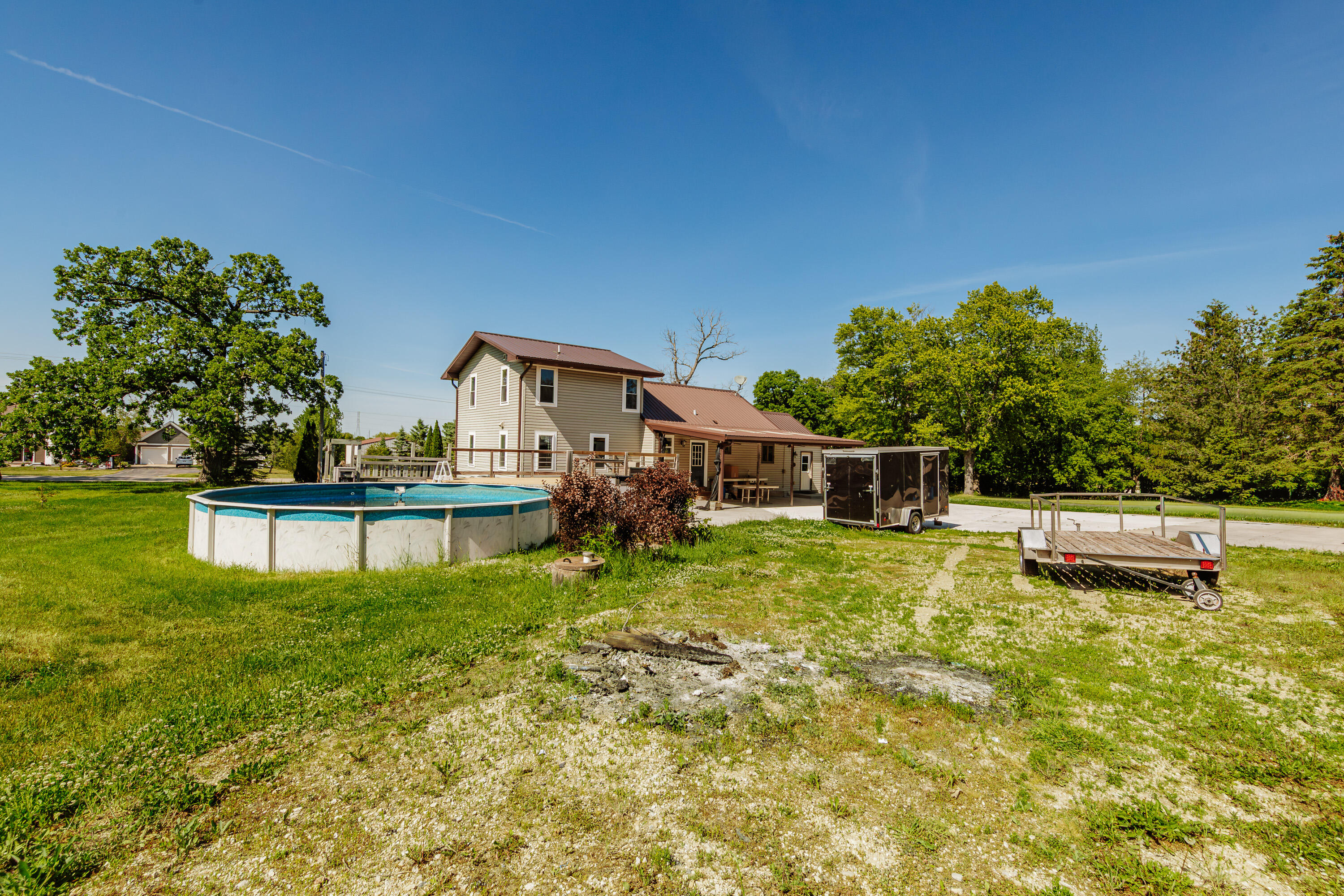 11239 West 5 Mile Road Raymond, WI 53126 - Photo 38 of 51 Pool