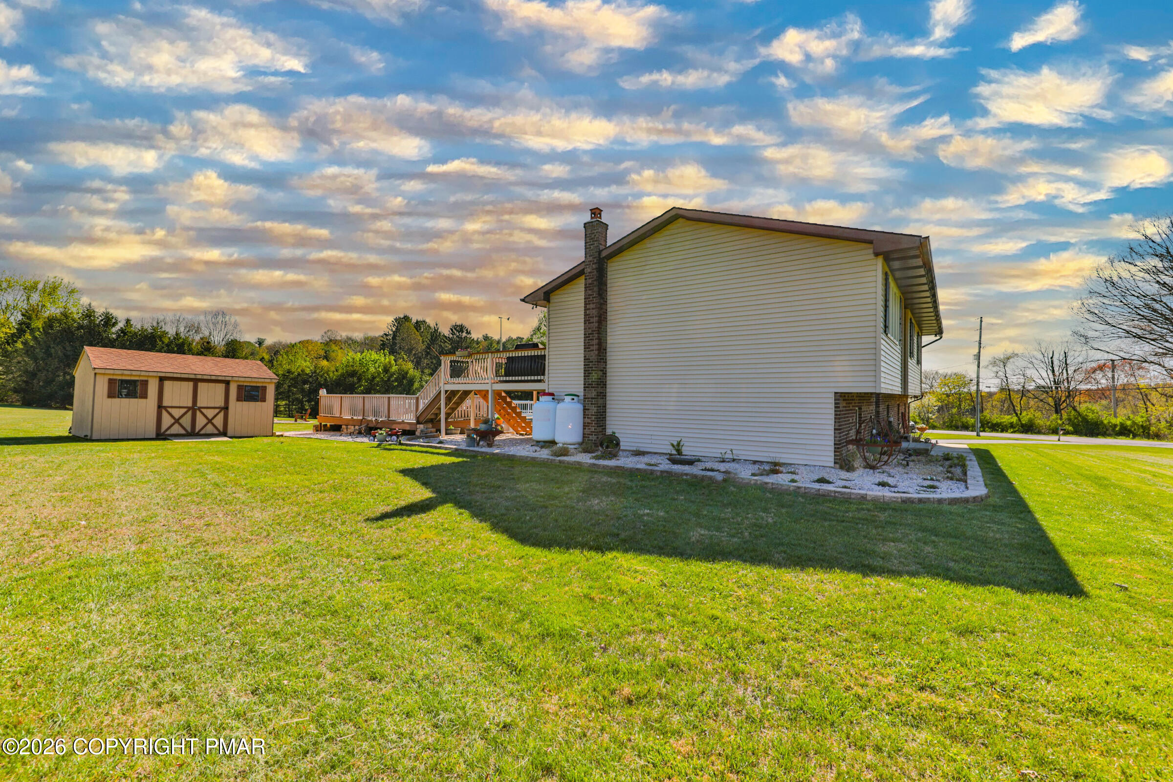 1040 Stagecoach Road West Lehighton, PA 18235 - Photo 56 of 76 Side view of home (2)