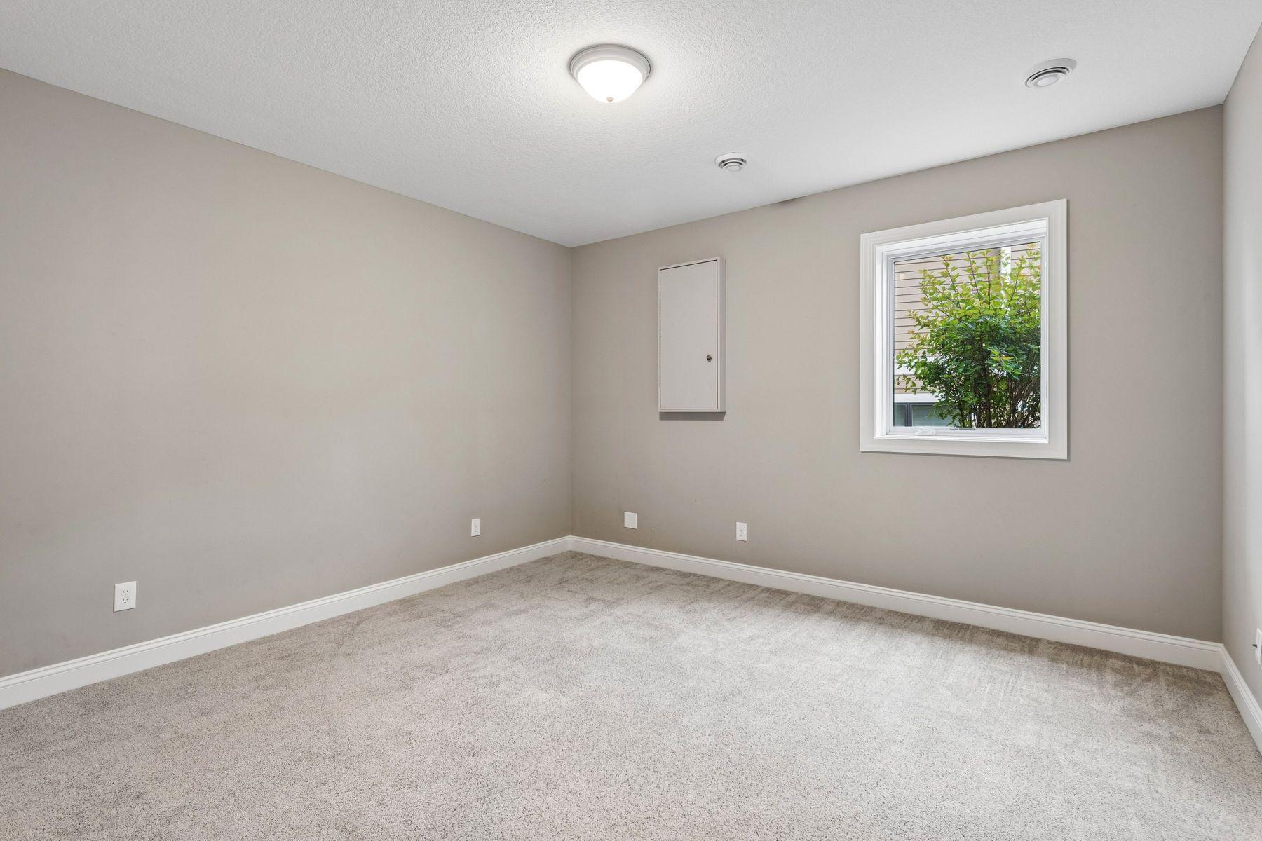 280 Bellwether Path Wayzata, MN 55391 - Photo 33 of 50