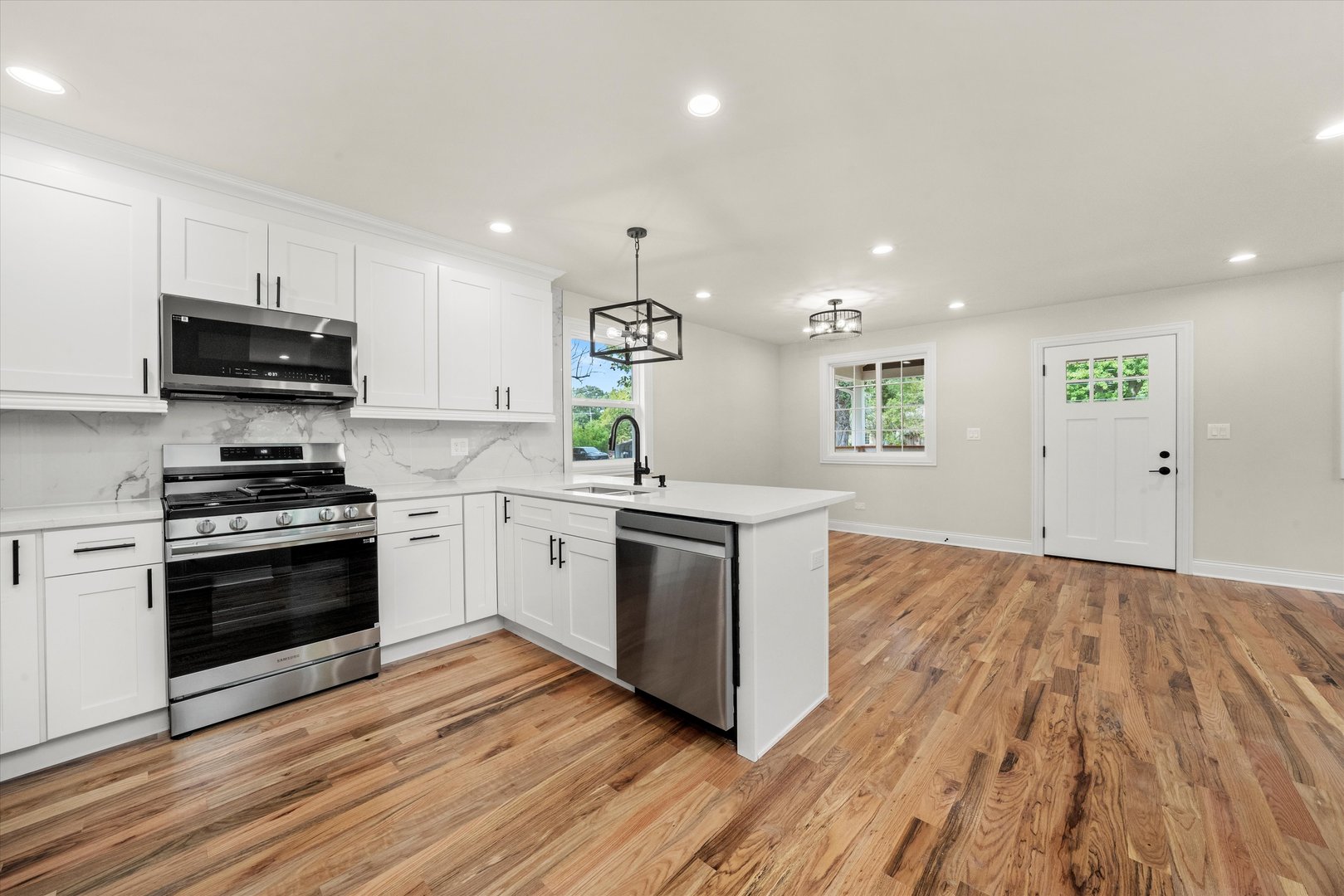 1605 West Richton Road Crete, IL 60417 - Photo 9 of 34