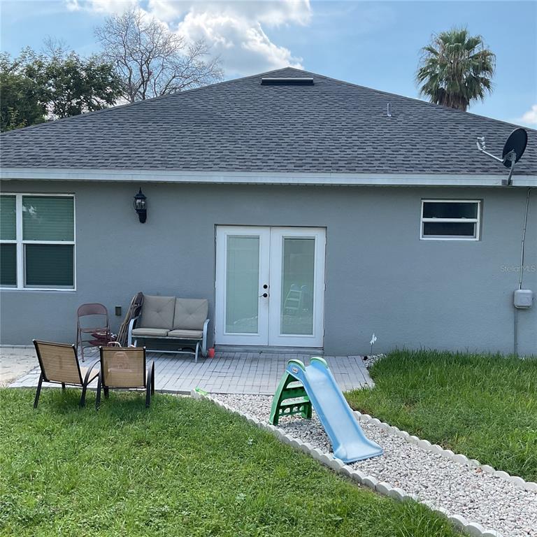 515 5th Street South Dundee, FL 33838 - Photo 17 of 74 a front view of a house with a yard