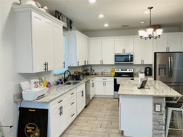 $329,900 | 515 5th Street South, Dundee, FL 33838