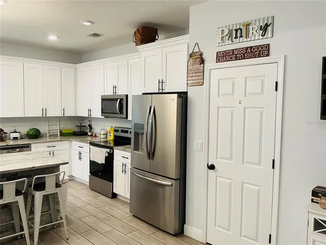 $329,900 | 515 5th Street South, Dundee, FL 33838