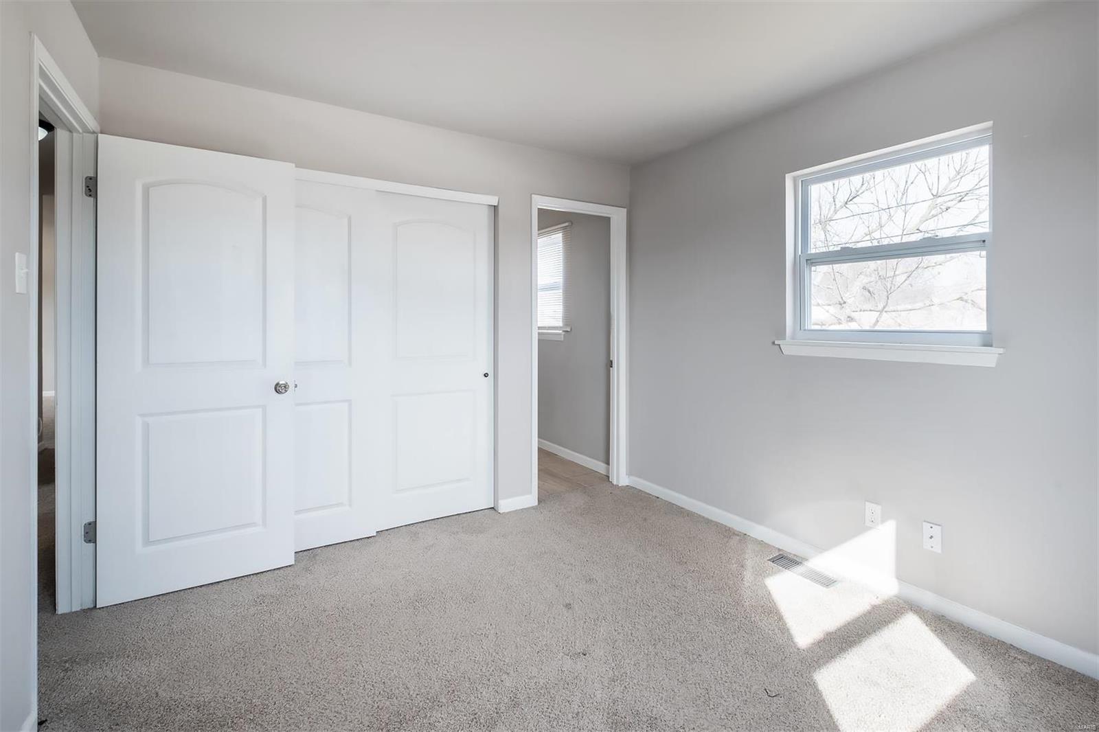 7334 Mexico Road St. Peters, MO 63376 - Photo 12 of 26