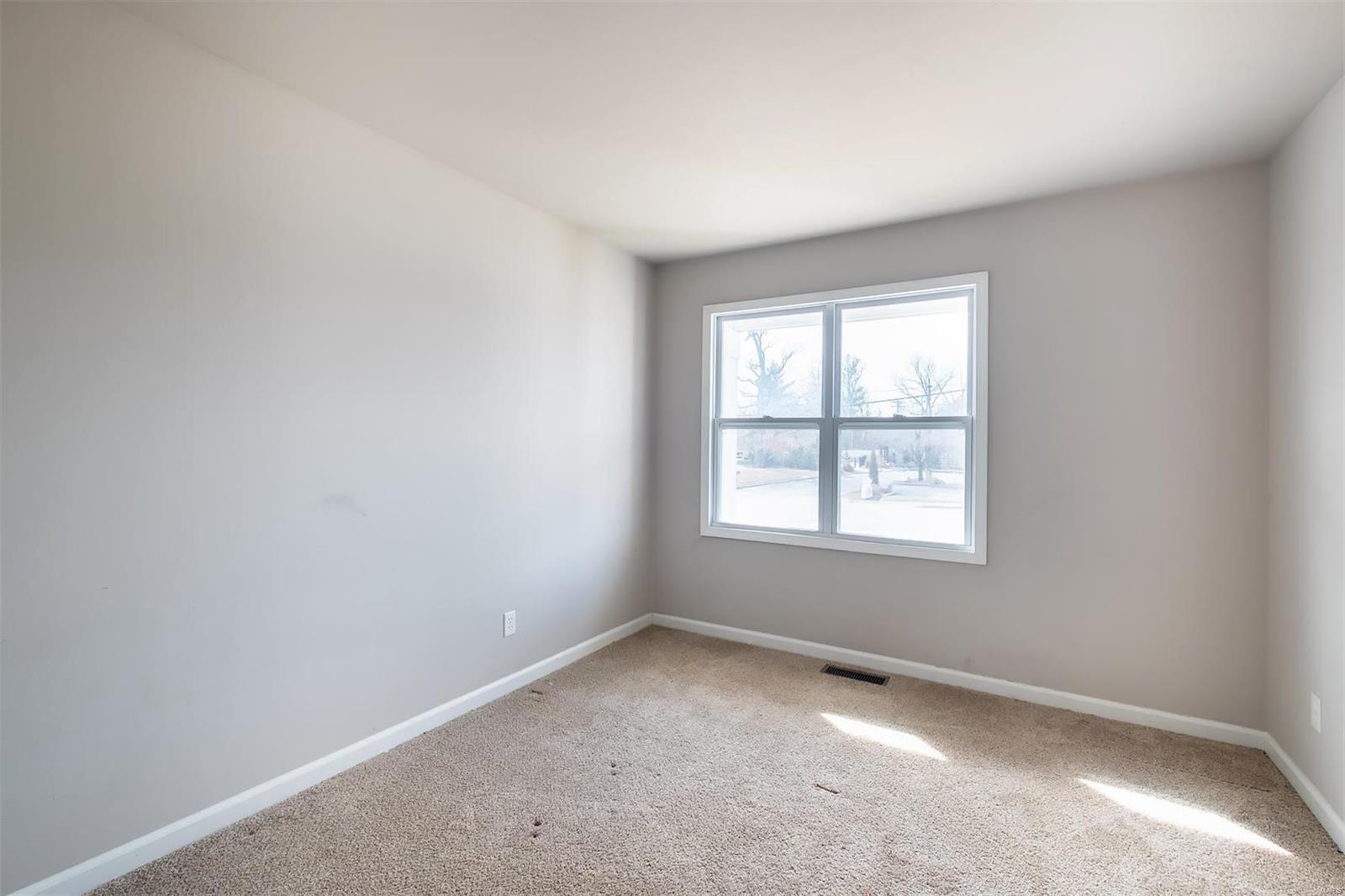 7334 Mexico Road St. Peters, MO 63376 - Photo 17 of 26