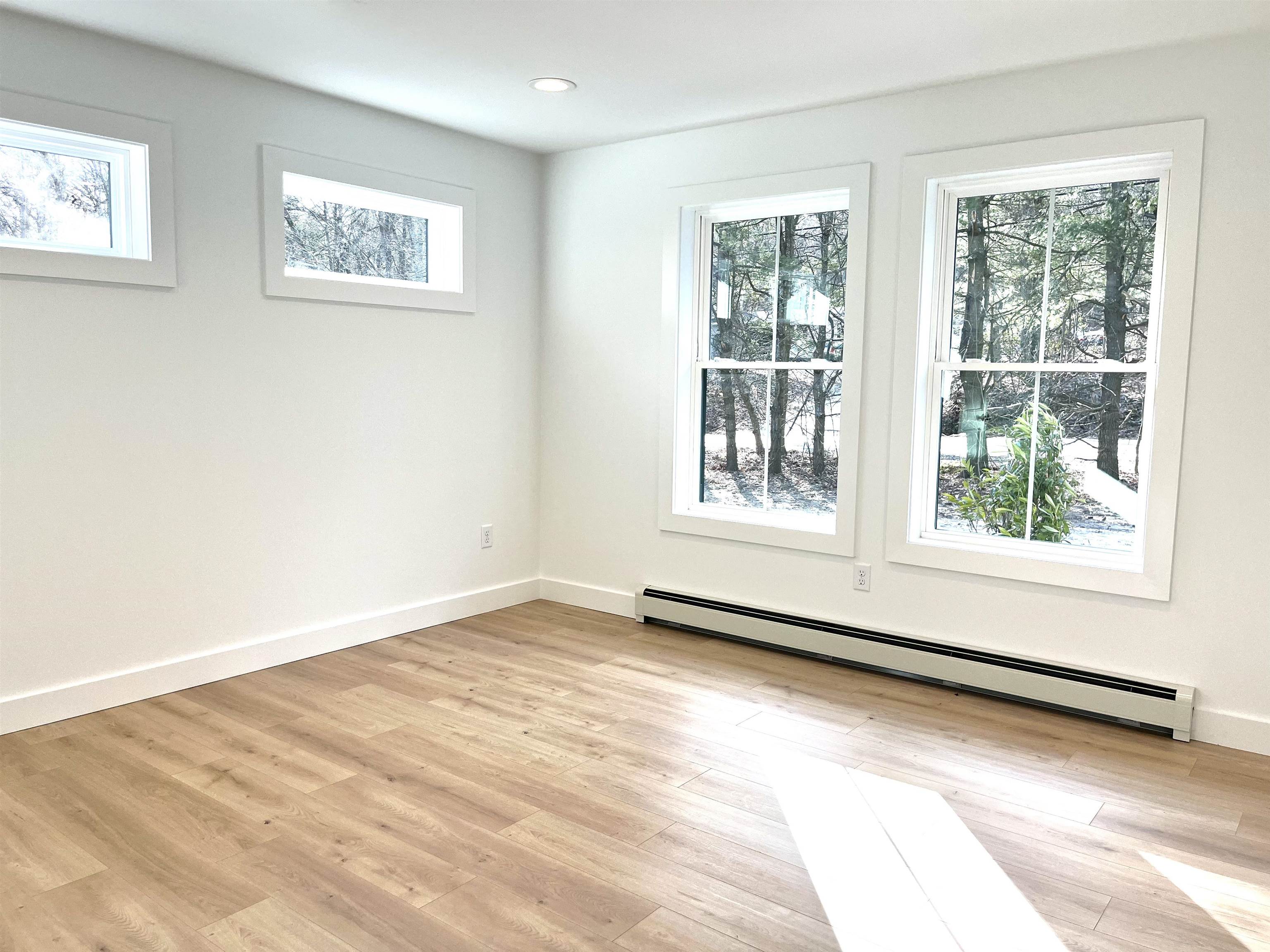 127 Turnpike Road New Ipswich, NH 03071 - Photo 3 of 28 Gallery Image 3