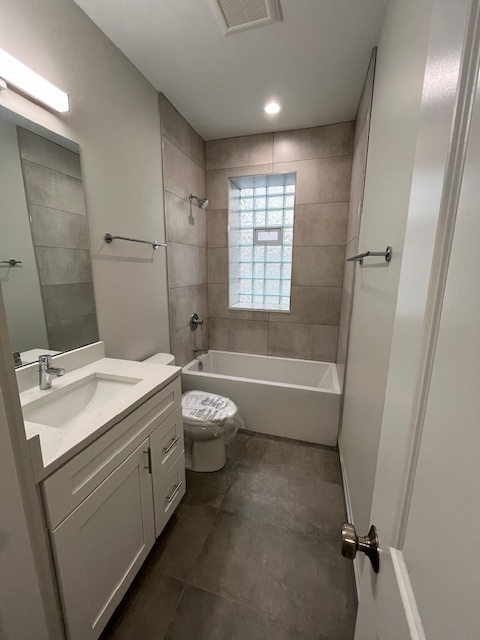 3726 North Racine Avenue, Unit 1 Chicago, IL 60613 - Photo 10 of 32