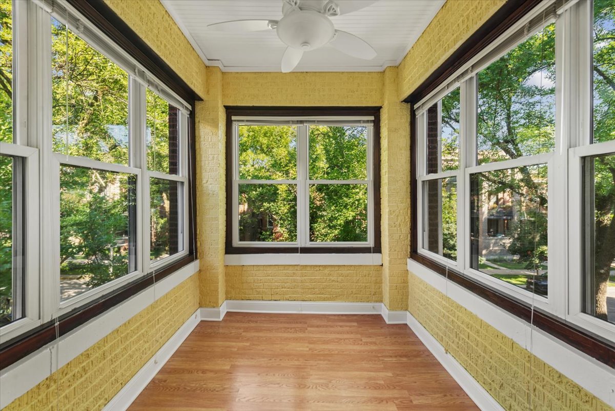 1455 West Rascher Avenue, Unit 2W Chicago, IL 60640 - Photo 10 of 33 Gallery Image 10
