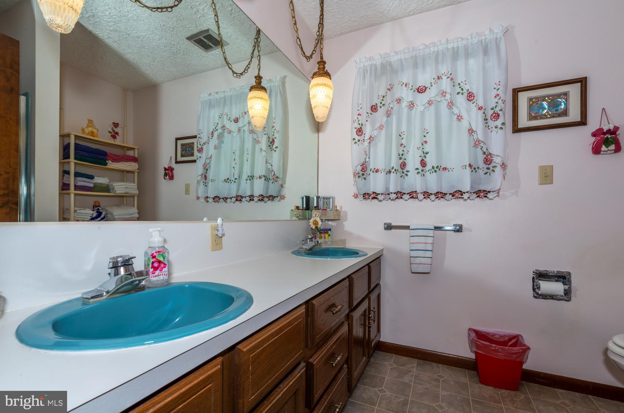 5093 Waltersdorff Road Spring Grove, PA 17362 - Photo 20 of 25