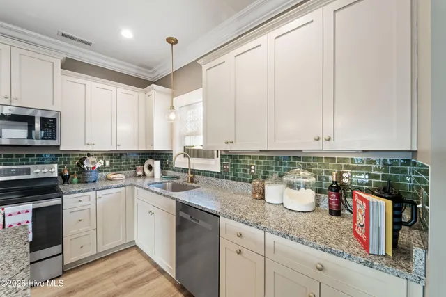 $355,000 | 428 Elgin Road, Hubert, NC 28539