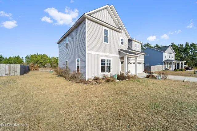 $355,000 | 428 Elgin Road, Hubert, NC 28539