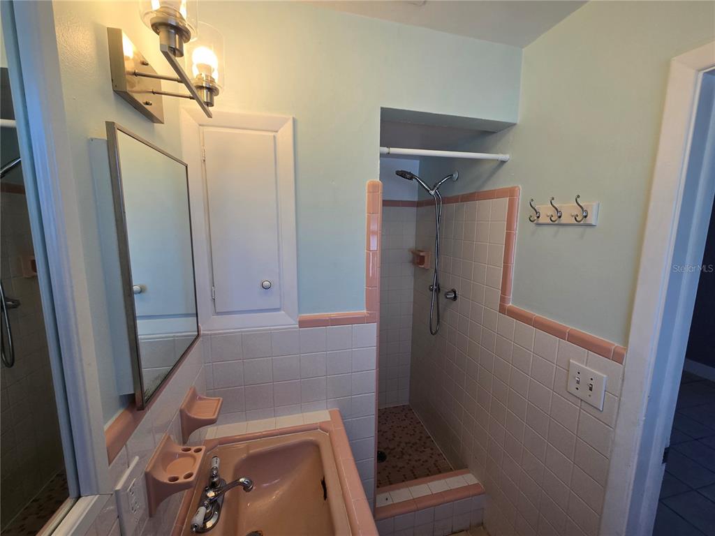 530 Lillian Drive Madeira Beach, FL 33708 - Photo 30 of 56