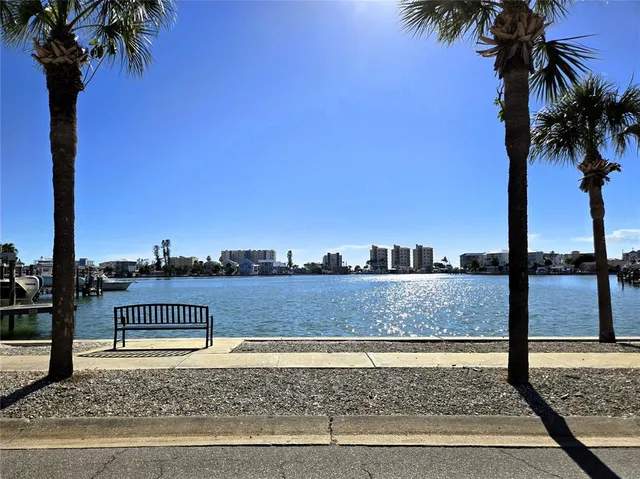 $3,800 | 530 Lillian Drive, Madeira Beach, FL 33708