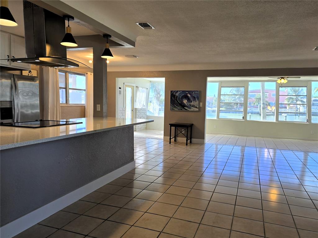 530 Lillian Drive Madeira Beach, FL 33708 - Photo 7 of 56