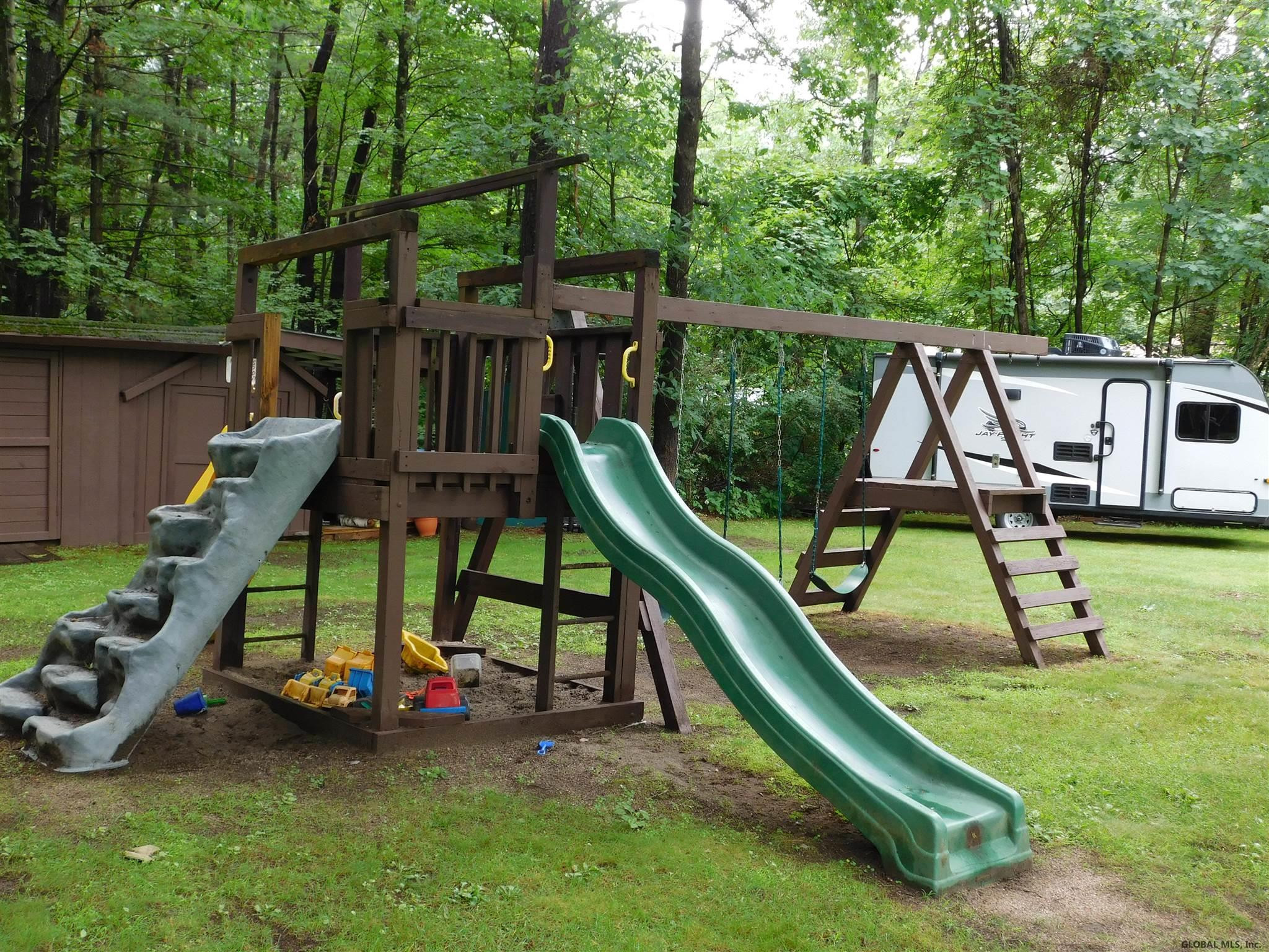 180 Redmond Road Moreau, NY 12831 - Photo 17 of 30 Photo 66