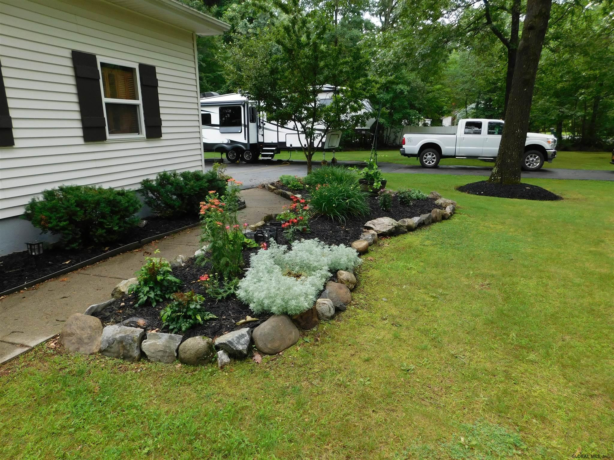180 Redmond Road Moreau, NY 12831 - Photo 7 of 30 Photo 56