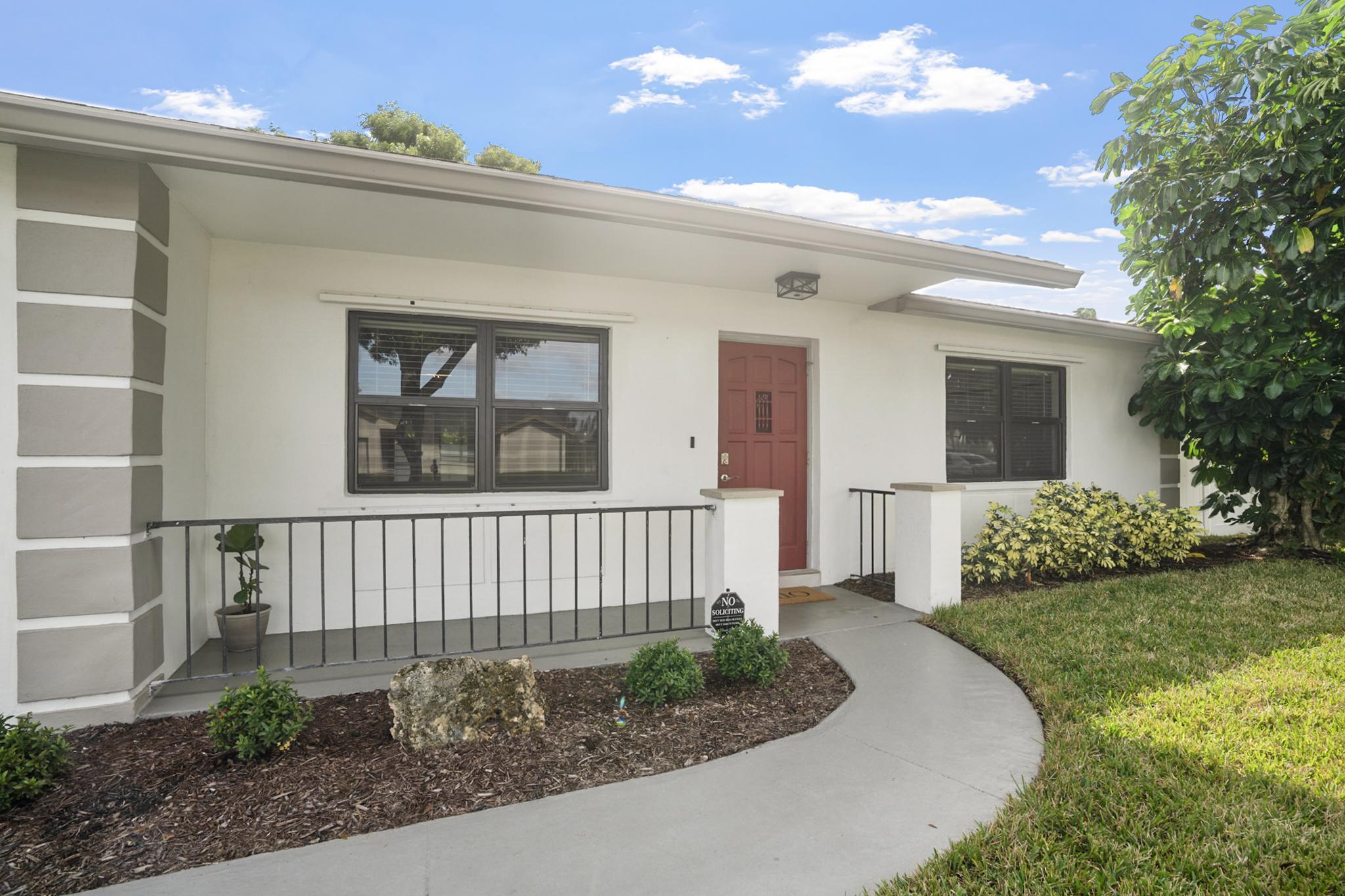 9490 Richmond Circle Boca Raton, FL 33434 - Photo 2 of 22 9490 RICHMOND CIRCLE