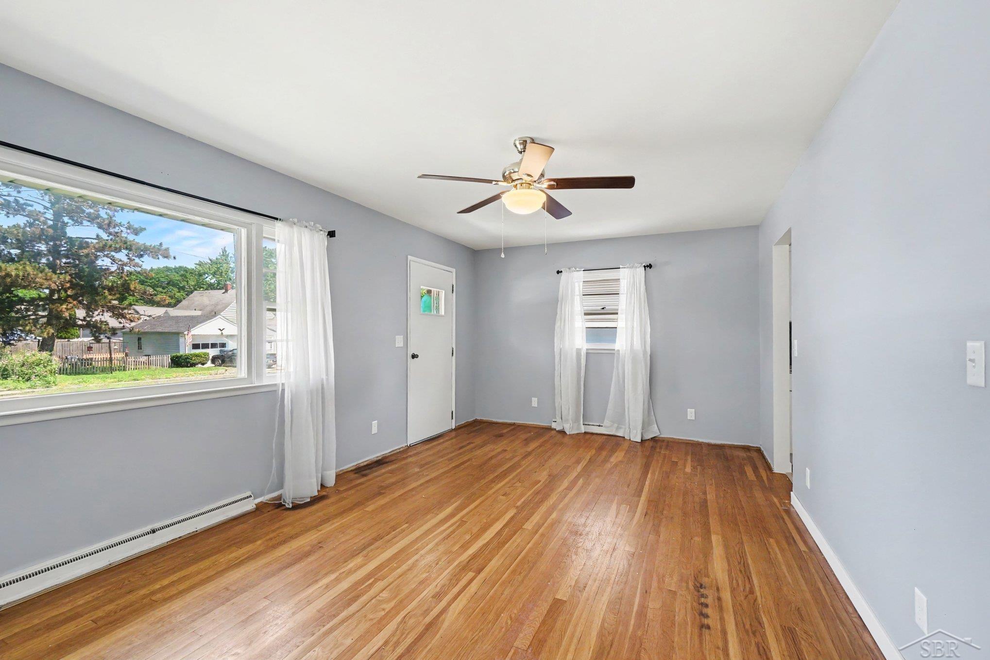 1502 34th Street Bay City, MI 48708 - Photo 3 of 22 Gallery Image 3