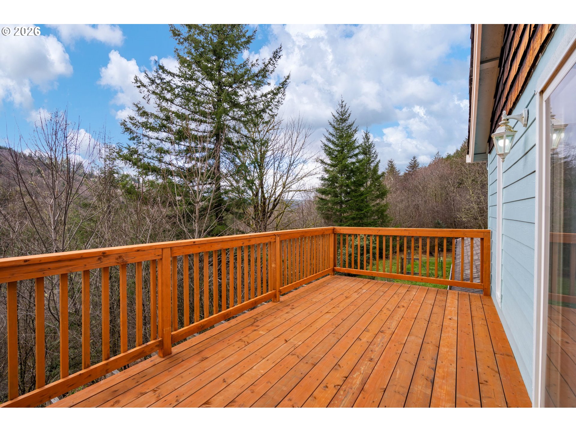 38220 Northeast Sunset Falls Road Yacolt, WA 98675 - Photo 26 of 40 a view of balcony with wooden floor