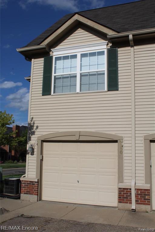4160 Hampton Ridge Boulevard, Unit 84 Howell, MI 48843 - Photo 8 of 47
