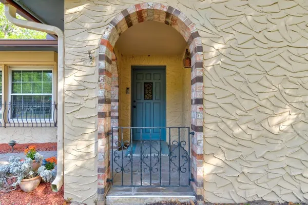 $369,900 | 897 Lindenwood Circle North, Ormond Beach, FL 32174