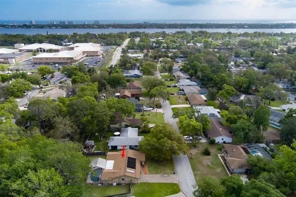 $369,900 | 897 Lindenwood Circle North, Ormond Beach, FL 32174