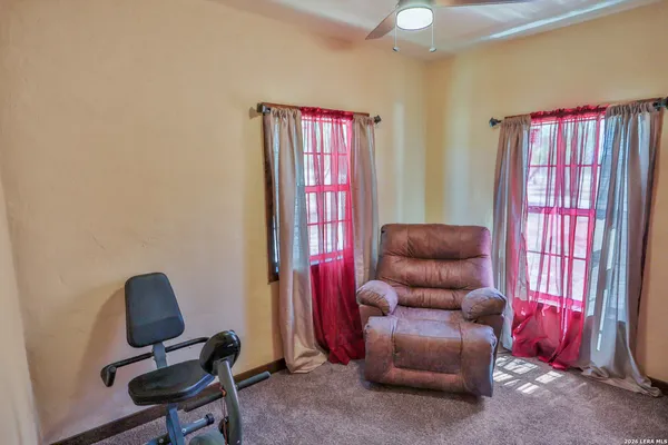 $465,000 | 440 County Road 2645, Moore, TX 78057