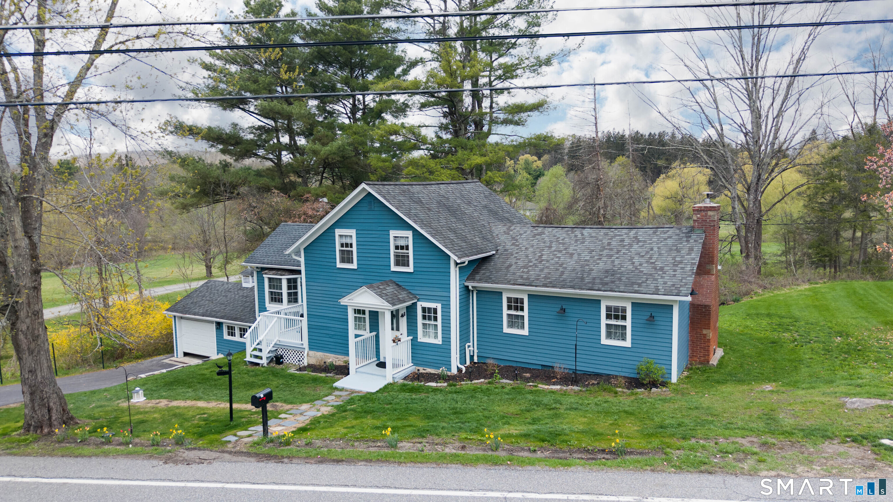 92 Amenia Road Sharon, CT 06069 - Photo 4 of 35