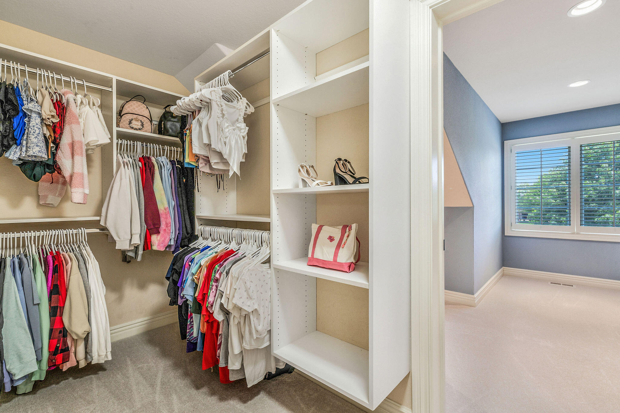 1260 4 Winds Way Hartland, WI 53029 - Photo 51 of 79 Custom Closets Bedroom 3