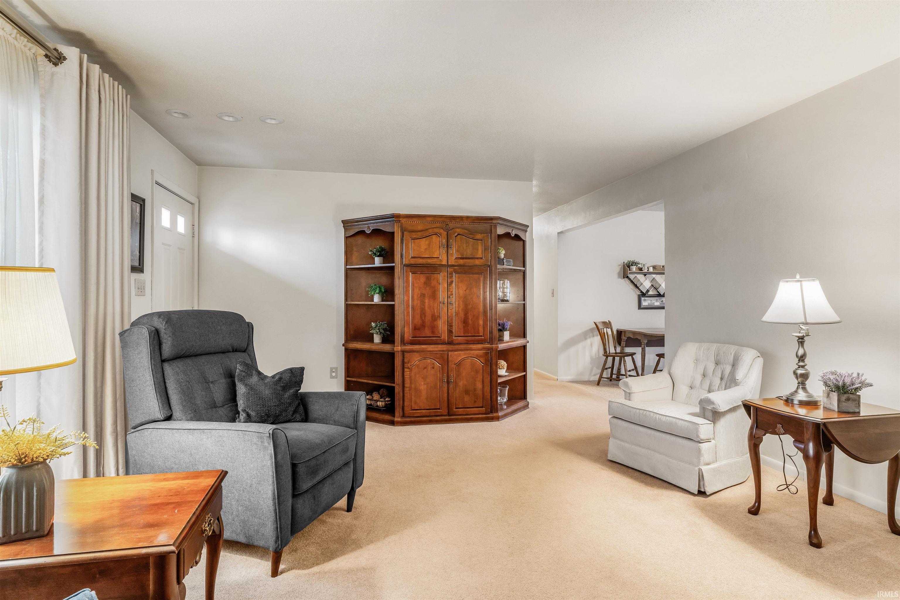 11718 Hand Road Fort Wayne, IN 46818 - Photo 5 of 29