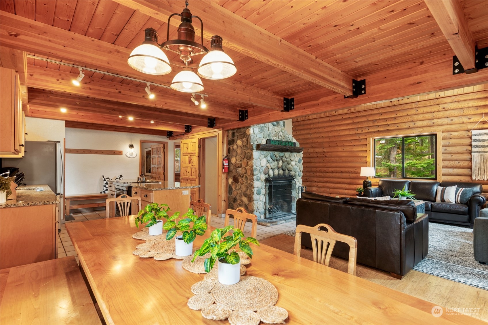 12246 Bretz Road Leavenworth, WA 98826 - Photo 15 of 37 Gallery Image 15