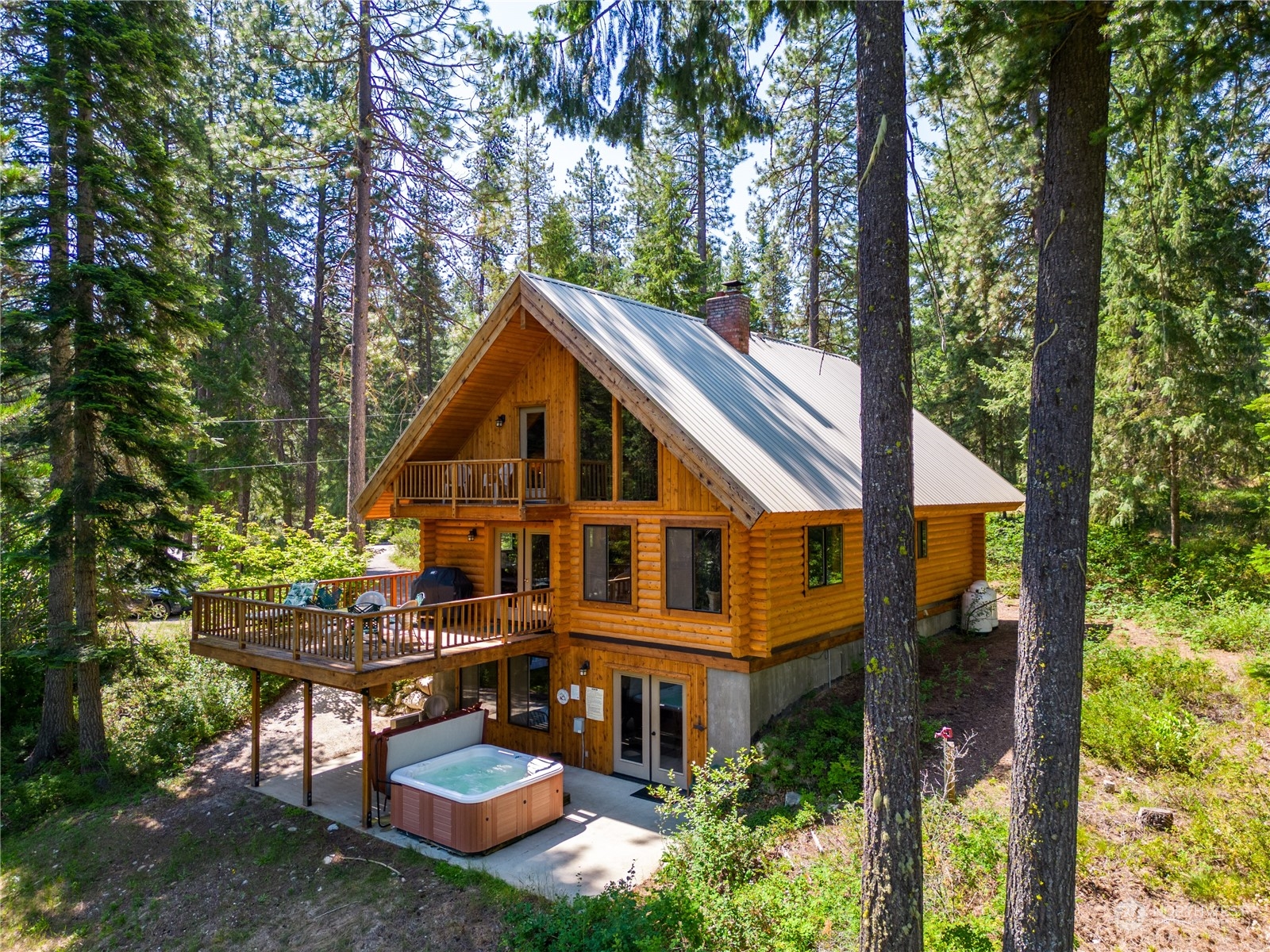 12246 Bretz Road Leavenworth, WA 98826 - Photo 2 of 37 Gallery Image 2