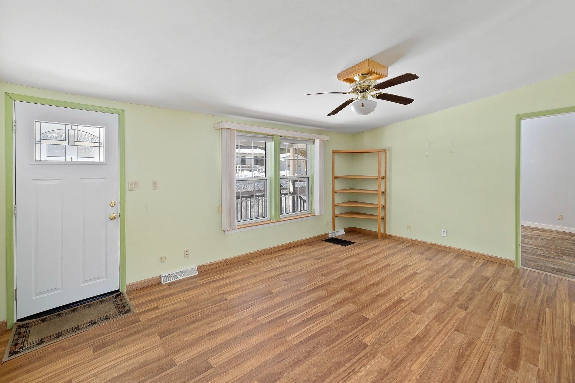 639 Meadowbend Road Williston, VT 05495 - Photo 3 of 41 Gallery Image 3