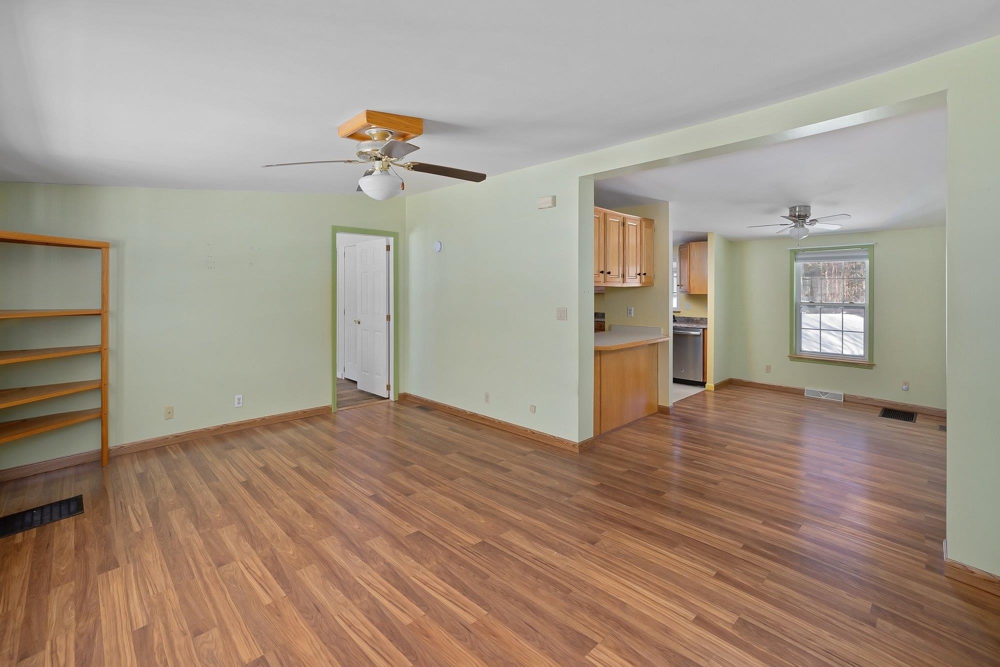 639 Meadowbend Road Williston, VT 05495 - Photo 6 of 41 Gallery Image 6