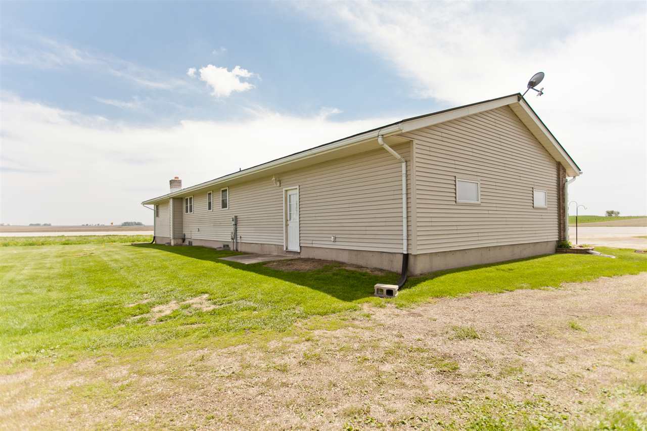 1845 Honey Creek Road Manchester, IA 52057 - Photo 41 of 48 Gallery Image 41