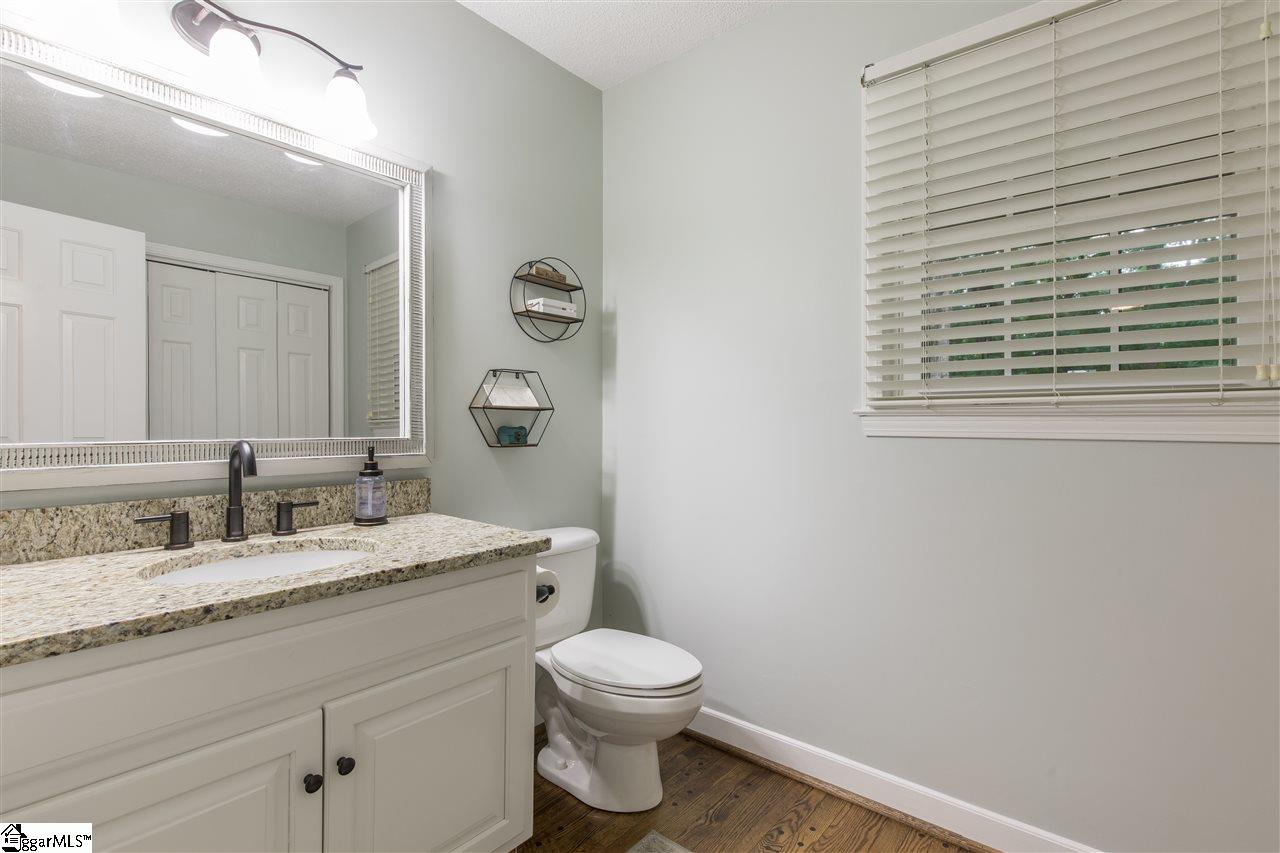 107 Roberts Farm Road Simpsonville, SC 29681 - Photo 11 of 27 Gallery Image 11