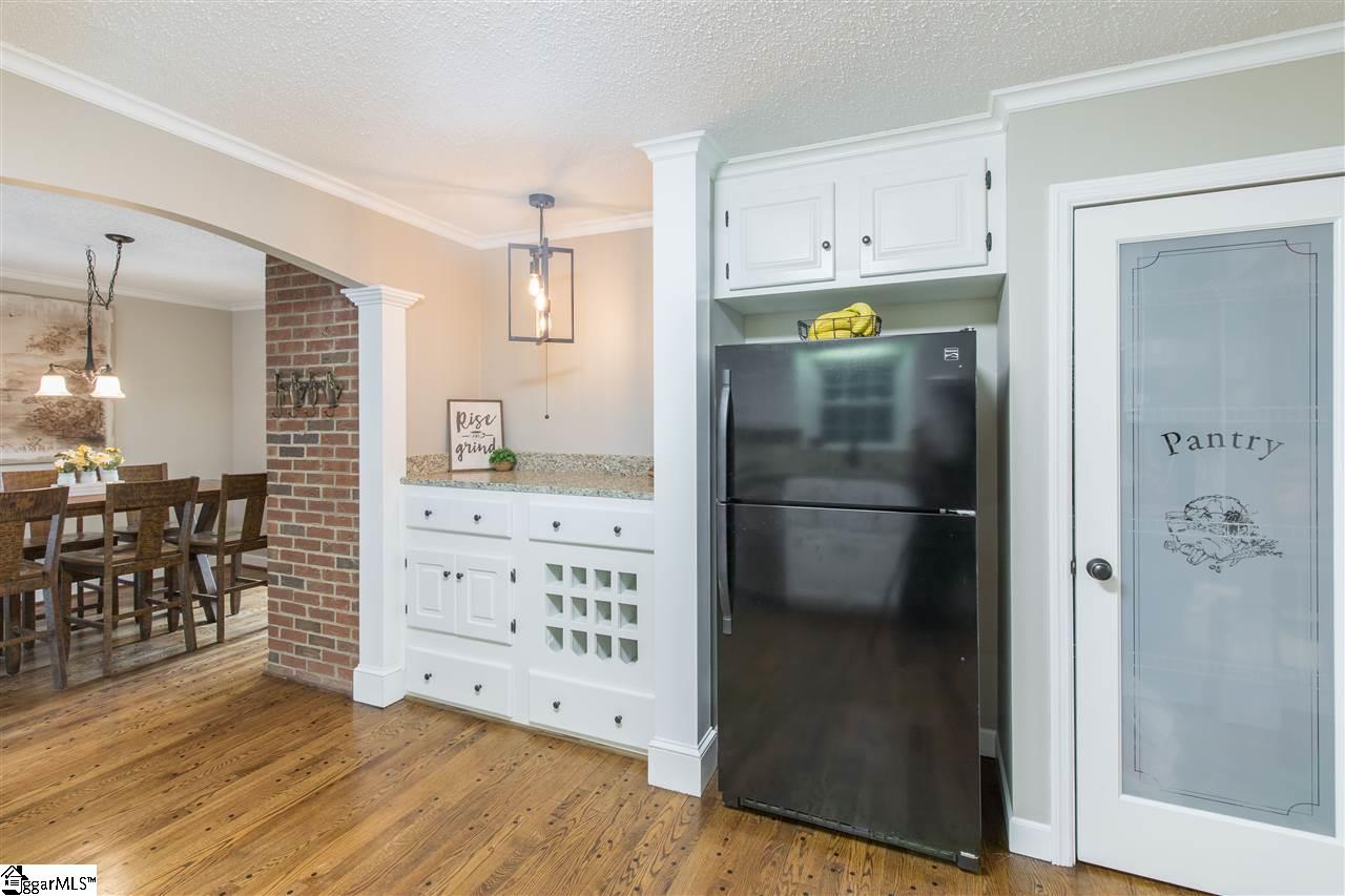 107 Roberts Farm Road Simpsonville, SC 29681 - Photo 7 of 27 Gallery Image 7