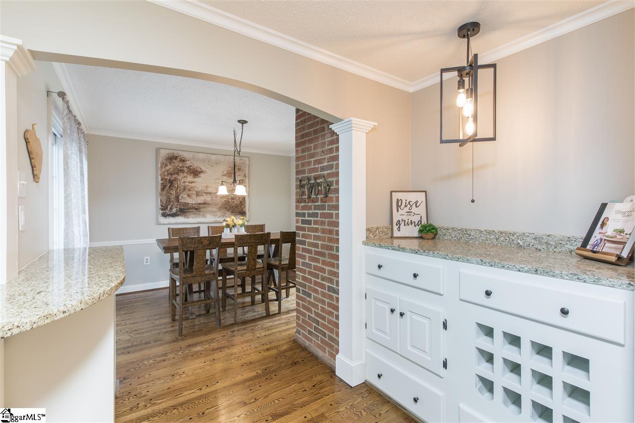 107 Roberts Farm Road Simpsonville, SC 29681 - Photo 8 of 27 Gallery Image 8