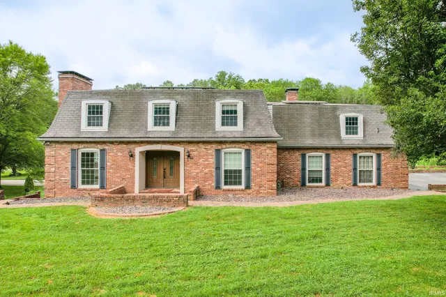 $450,000 | 1730 Orchard Road, Evansville, IN 47720